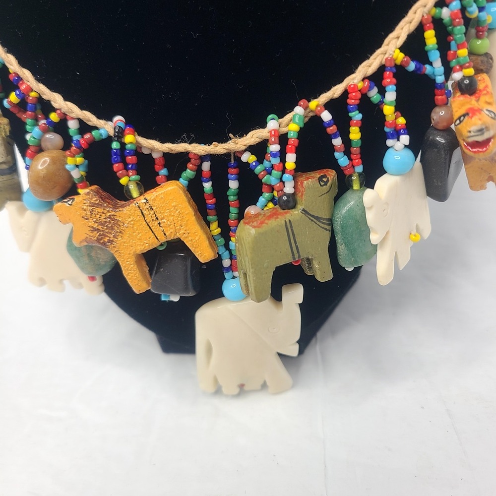 Fetish Folk Art Vintage Hand Carved Animal Beaded Necklace Wooden Elephant Lion - Picture 2 of 4